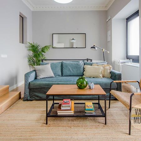 Modern Apt & Cool Interior Design A 20 Metros Del Retiro E1 Madrid Exterior foto